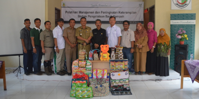 Inside RGE - Asian Agri Tanoto Foundation BLH Pelalawan Trash for Cash Waste Management