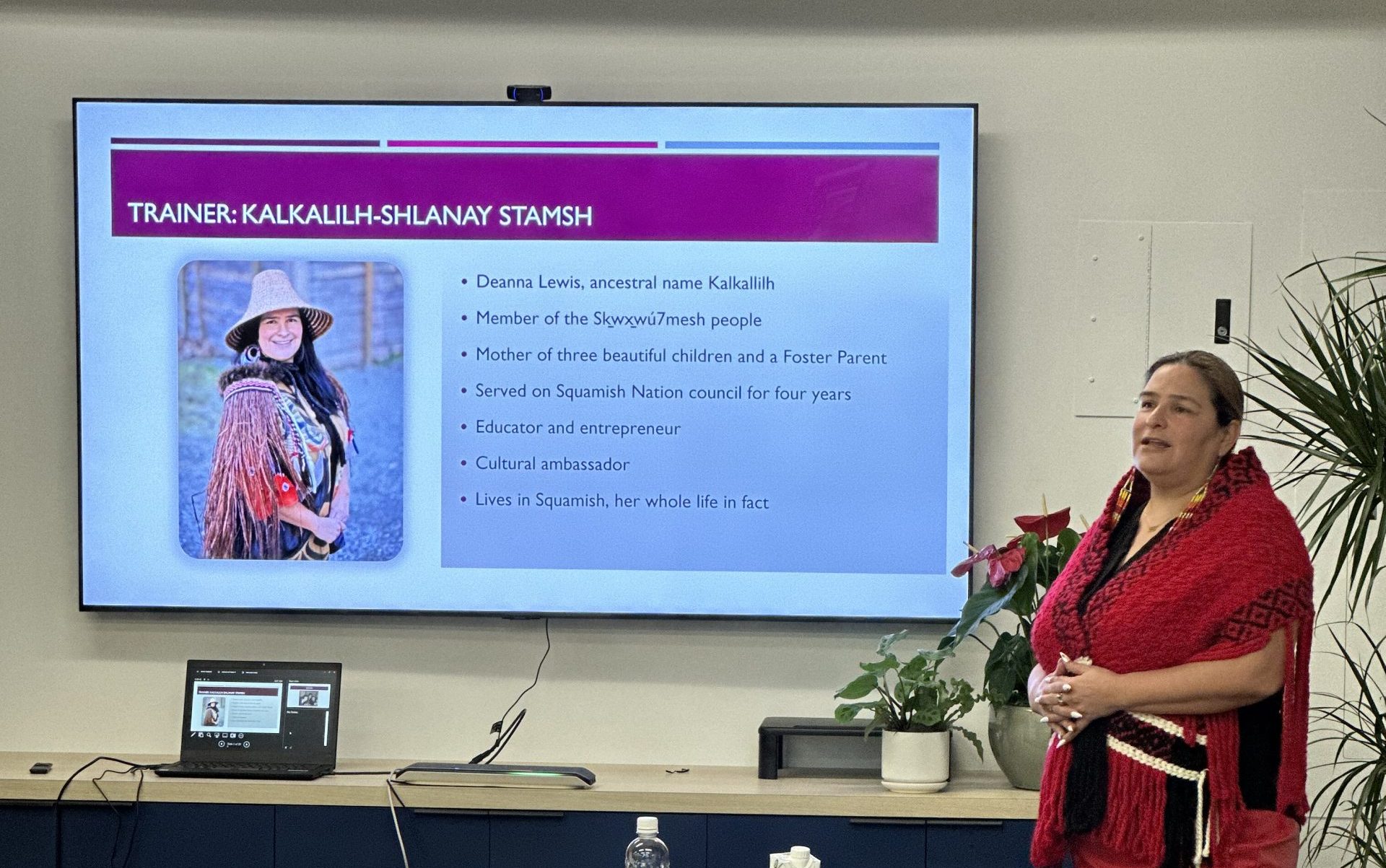 Deanna Lewis conducts a training session for WLNG employees